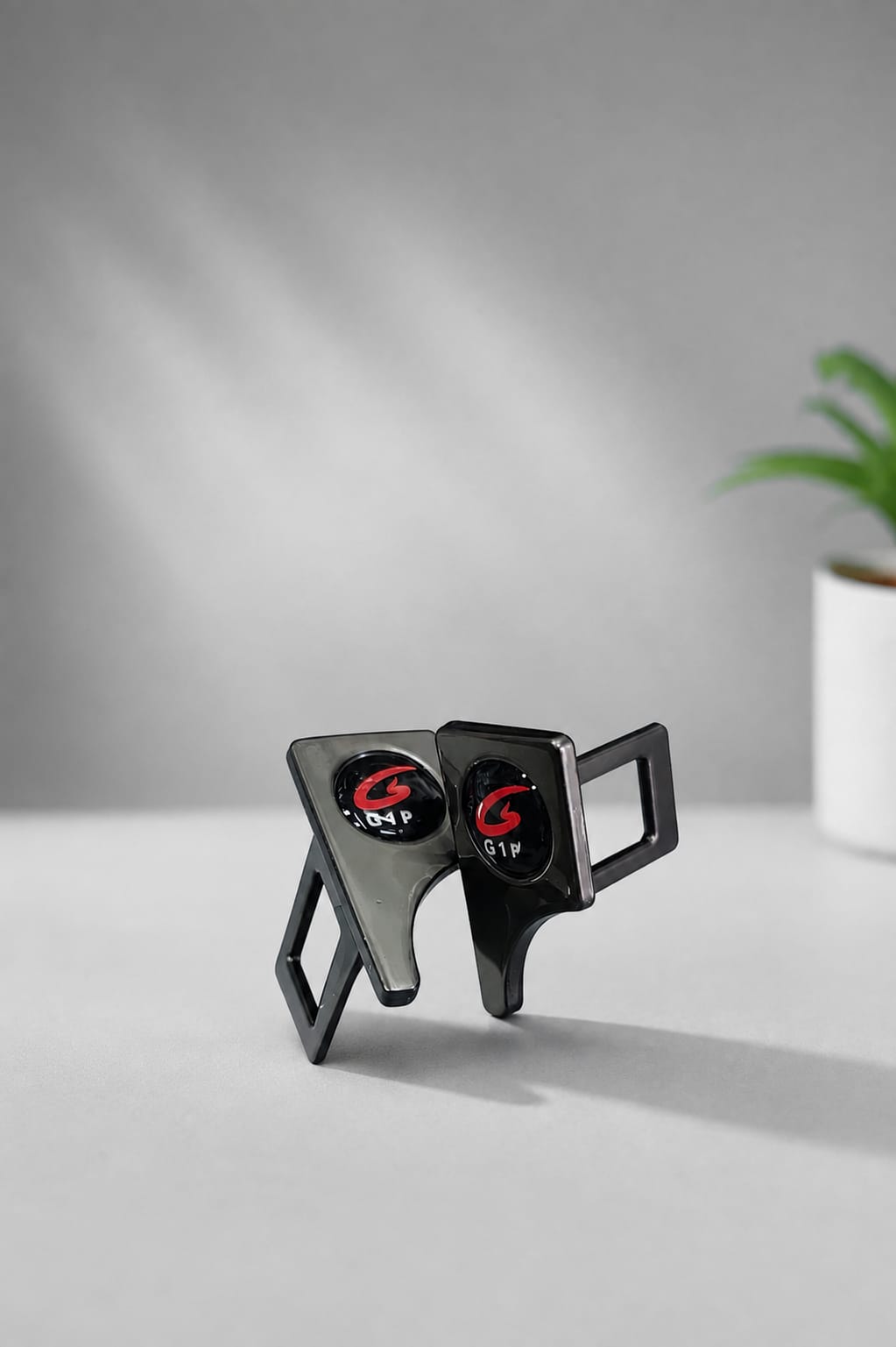 Car Seat Belt Buckle